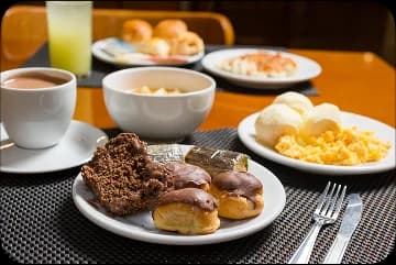 Delícias do café da manhã do hotel - Imagem 5